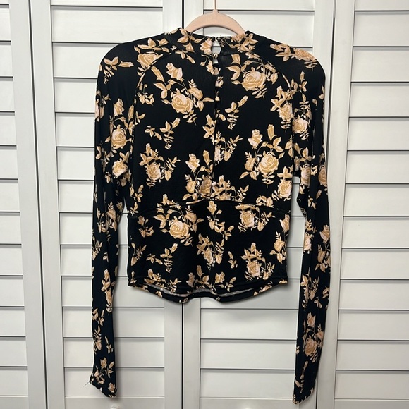 Free People Dinner Party Floral Long Sleeve Top Size Medium Black Combo - Picture 9 of 10